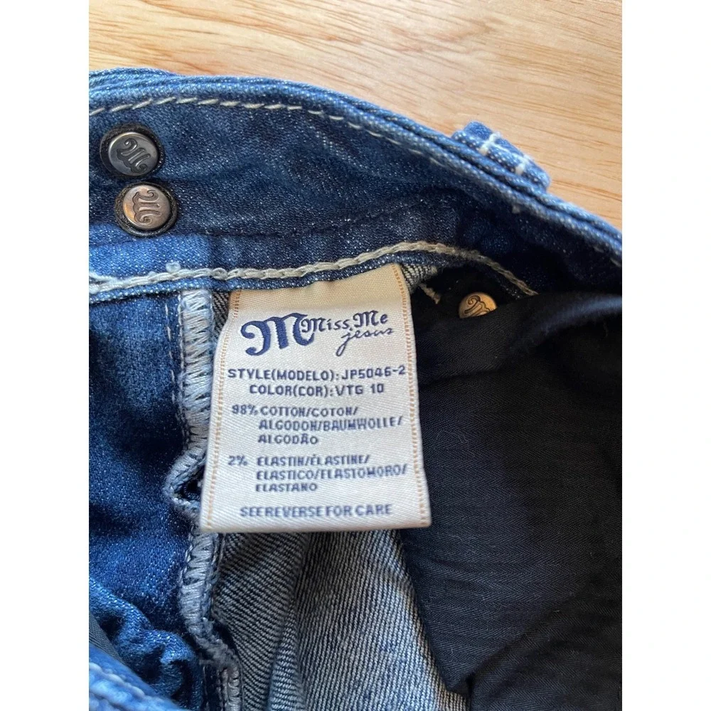 Miss Me JP5046-2 Bootcut Jeans Blue Denim Rhinestone Cross Flap Pocket Womens 31